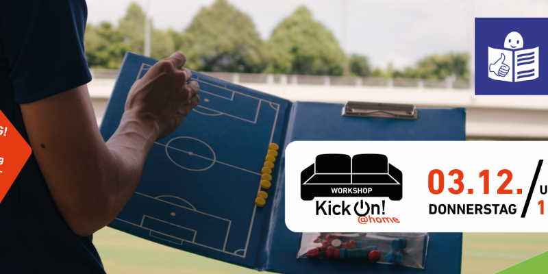 Fußballer hält geöffnete Taktiktafel in der Hand. Rechts oben ist dazu das Leichte Sprache-Logo zu sehen und in einem weißen Kasten rechts unten gibt es die Termininfos der Veranstaltung.
